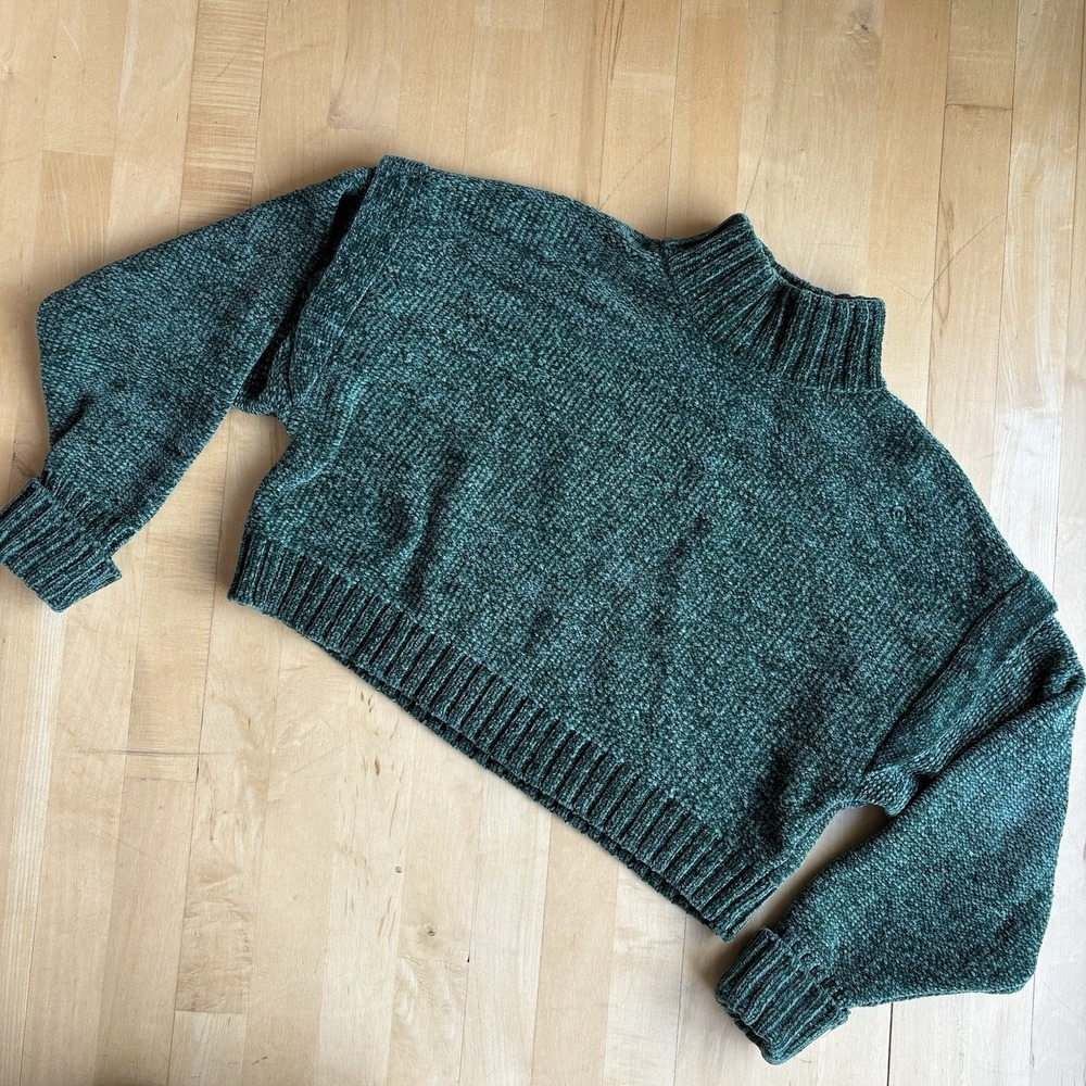 Urban Outfitters Chenille Cropped Mock Neck Sweaterā Emerald Green Medium Boxy